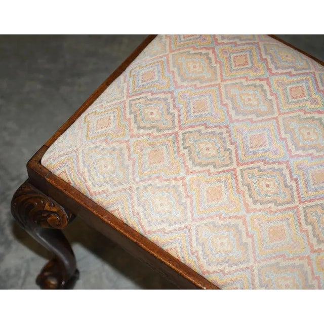 18th Century Georgian Claw & Ball Carved Walnut Stool, 1780s For Sale - Image 5 of 15