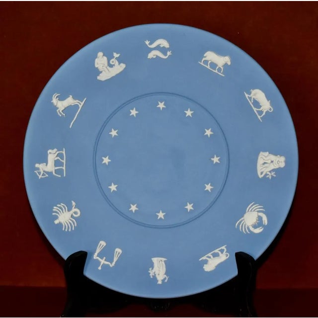 Vintage Wedgwood Blue Jasperware Zodiac 12 Symbols Plate 1970s 9.5”w For Sale - Image 9 of 10