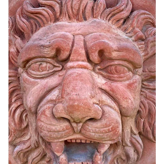 Round Terracotta Lion Mask from Impruneta, 20th Century Outer Diameter (cm) Ø50 Weight (kg) 15 Depth (cm) 18 Good condition