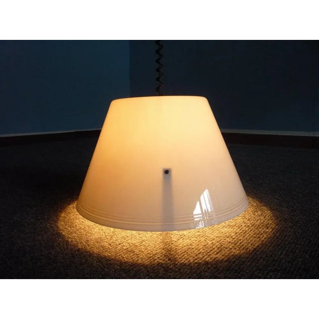 Guzzini Space Age White Pendant Lamp from Guzzini, 1970s For Sale - Image 4 of 10