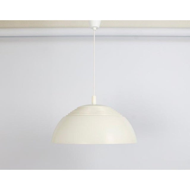 AJ Royal is among the Arne Jacobsen designs developed in 1957 for the SAS Royal Hotel in Copenhagen (Radisson Collection)....