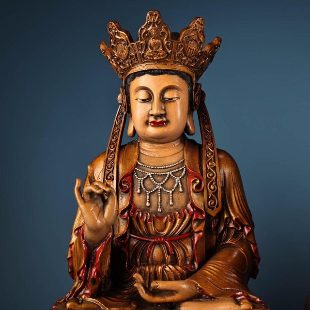 Late 20th Century Set of 3 Gilt Bronze Seated Bodhisattva Figures on Lotus Bases For Sale In Los Angeles - Image 6 of 10