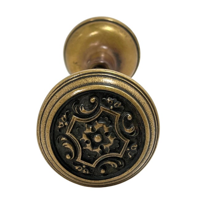 1900 - 1909 Antique Louis XIV Style Wrought Brass Door Knobs. A Pair For Sale - Image 5 of 6