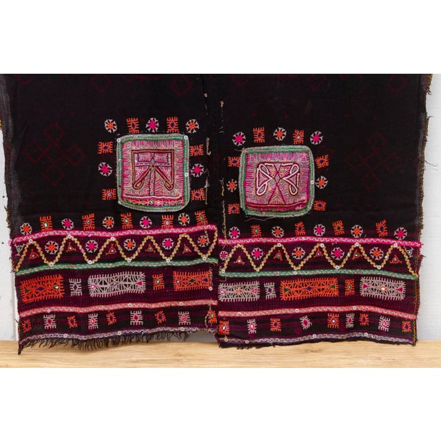 1950s Colorful Vintage Rabari Wool Throw For Sale - Image 5 of 9
