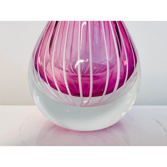 Mid-Century Modern Fuchsia Mouth-Blown Glass Vase with Filigree Threads, Sweden, 1970s For Sale - Image 3 of 11