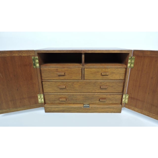 Wood 1960s Broyhill Brasilia Style Fluted Walnut Mid Century Modern Jewelry Box For Sale - Image 7 of 8