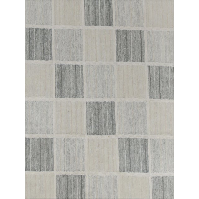 This 7x7 flat weave is a bold new addition to the Scandinavian Kilim collection by Rug & Kilim. Handwoven in wool, this...