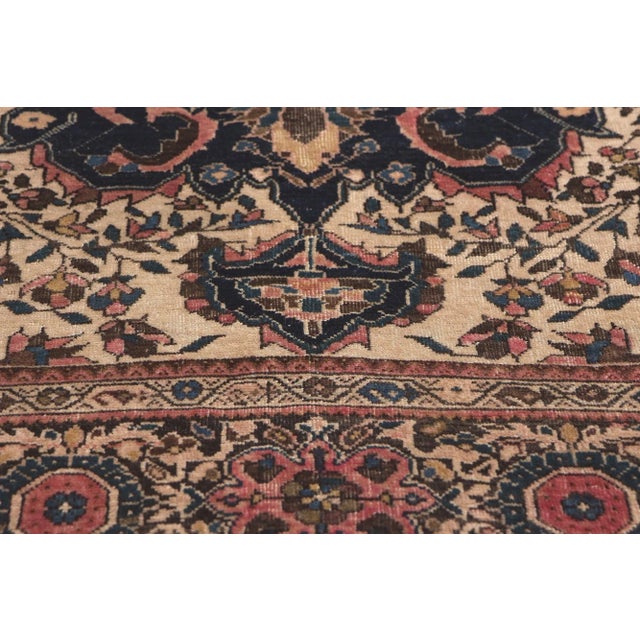 Early 20th Century Antique Persian Sarouk Farahan Rug - 04'00 X 06'05 For Sale - Image 5 of 9
