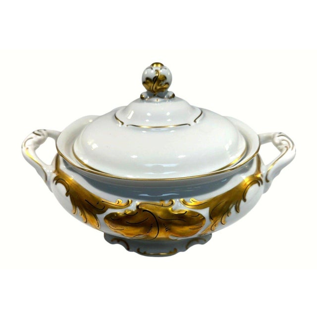 Rococo Vintage Walbrzych Poland Gold Rococo Covered Vegetable Bowl Tureen 8" W/Lid For Sale - Image 3 of 7