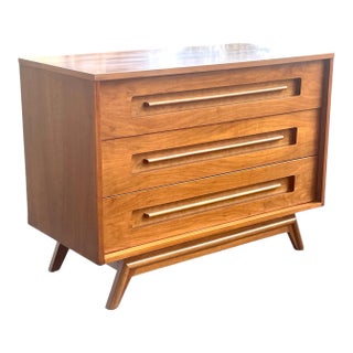1960s Mid Century Modern Sculpted Walnut Low Dresser by Young Manufacturing For Sale