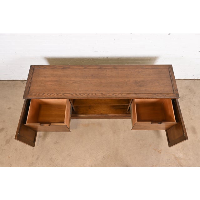 Wood Sligh Furniture Regency Walnut Executive Sideboard Credenza, Circa 1960s For Sale - Image 7 of 12