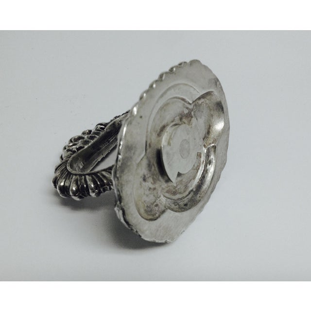 Silver Plate Handle for Covered Entree Dish For Sale In West Palm - Image 6 of 6