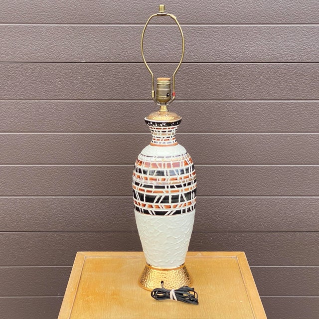 Mid-Century Modern Incised Ceramic Table Lamp For Sale - Image 4 of 13