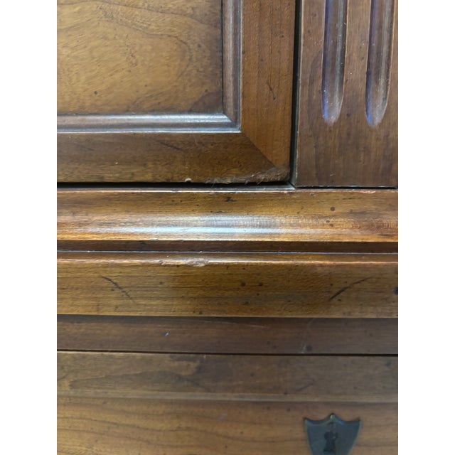 1960s Henredon Mid-Century 7 Drawer Dresser For Sale - Image 10 of 11