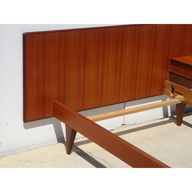 Vintage Teak Bed with Integrated Nightstand, 1960s For Sale - Image 9 of 18