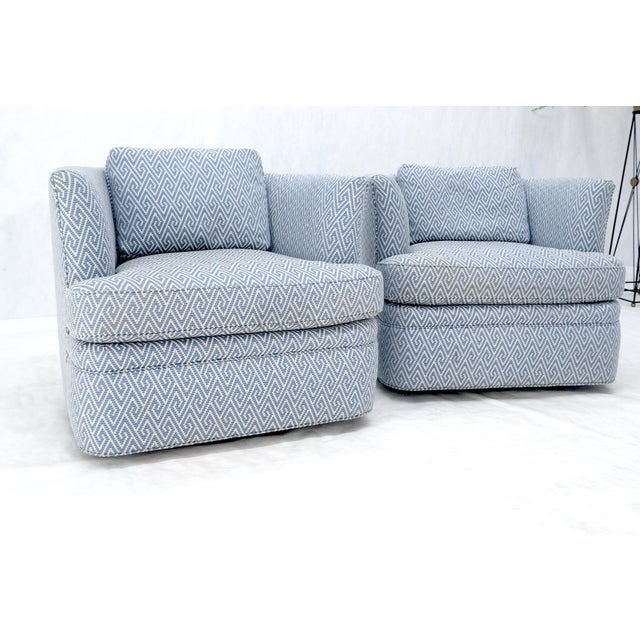 Mid-Century Modern Pair of Blue & White Upholstery Vintage MCM Barrel Back Swivel Chairs For Sale - Image 3 of 13