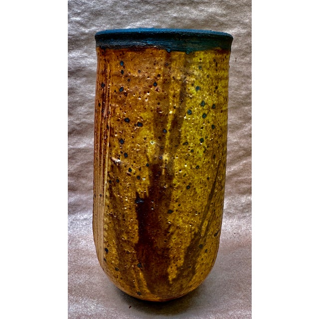 Here we have a super Otto & Vivika Heino glazed and wood fired stoneware vase , incised and hand painted leaves on this...