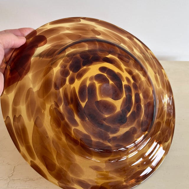 The perfect serve ware when you want to make a personal style statement, these tortoise shell motif/leopard print glass...