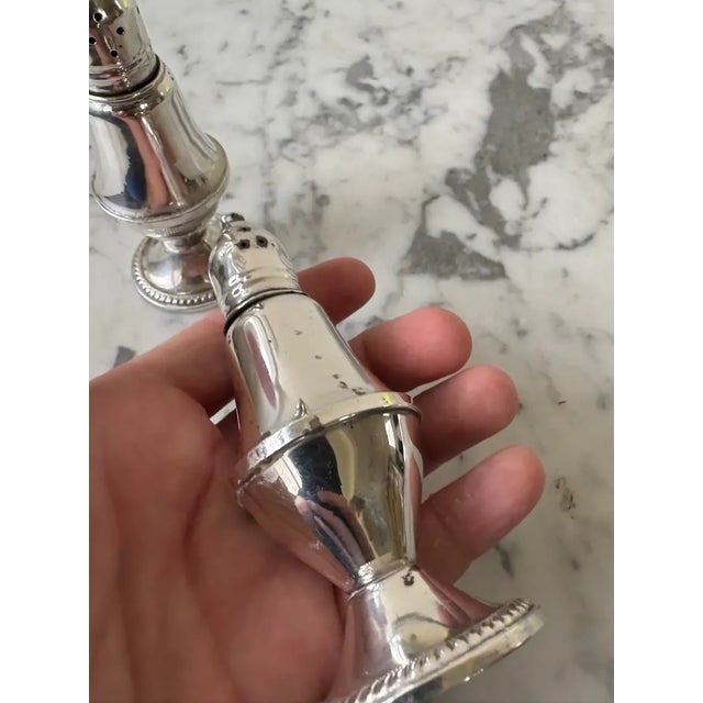 Mid-Century Modern Vintage Sterling Silver Salt and Pepper Shakers by Raimond Manufacturing & Co. - Weighted/Stamped For Sale - Image 3 of 6