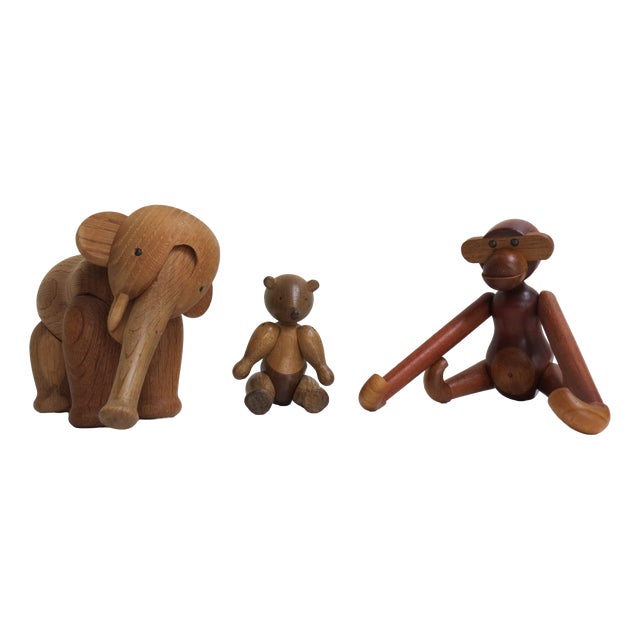 Vintage Danish Beech, Oak and Teak Monkey, Elephant and Bear Figurines by Kay Bojesen, 1960, Set of 3 For Sale