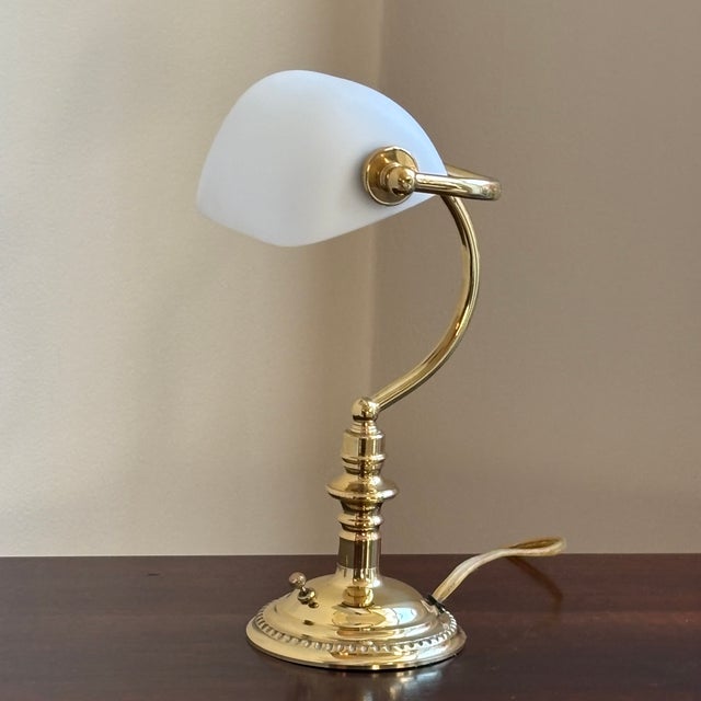 Late-20th Century Mini Banker's Task Lamp W/ Frosted Glass Shade For Sale In Baltimore - Image 6 of 17