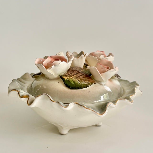 1970s Vintage Capodimonte-Style Italian Porcelain Lidded Bowl With Pink Roses, Ruffled Edge & Feet For Sale - Image 5 of 11