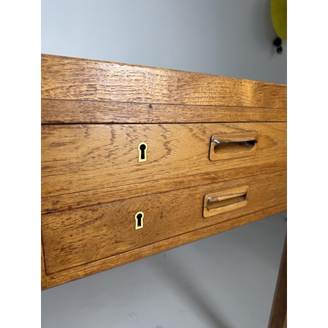 1950s Large Danish Mahogany Desk by Ejner Larsen and Aksel Bender Madsen for Willy Beck, 1950s For Sale - Image 5 of 10
