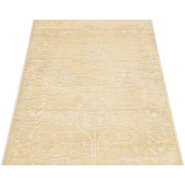 Modern 2020s Modern Paki Peshawar Handmade Medallion Beige Wool Runner For Sale - Image 3 of 7