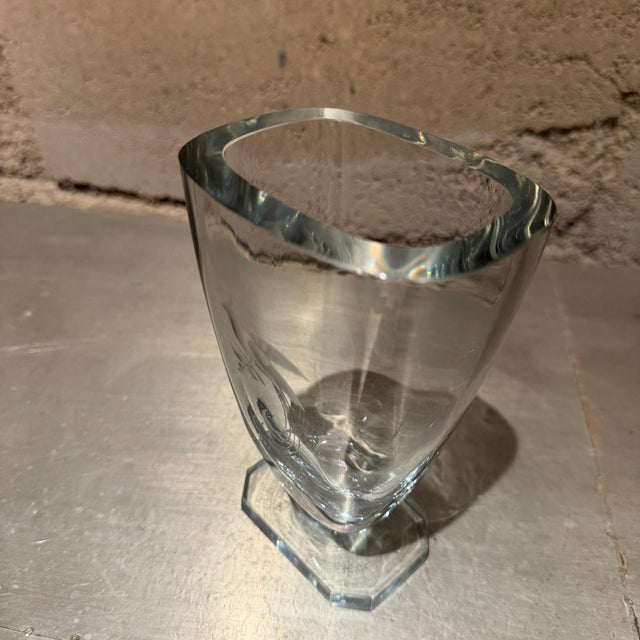 Mid-Century Modern Strömbergshyttan Crystal Art Glass Vase Quetzal Bird Design For Sale - Image 12 of 16