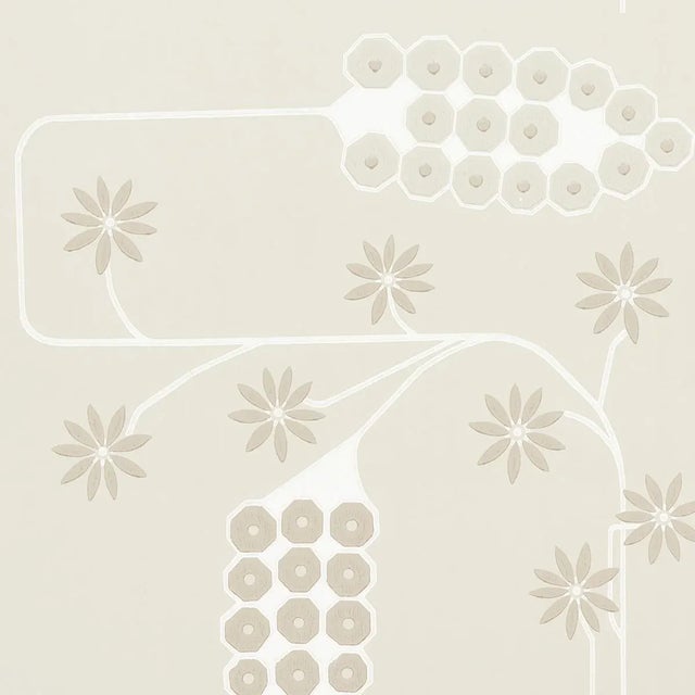 Sample - Schumacher x Neisha Crosland Hollywood Grape Wallpaper in Gesso For Sale