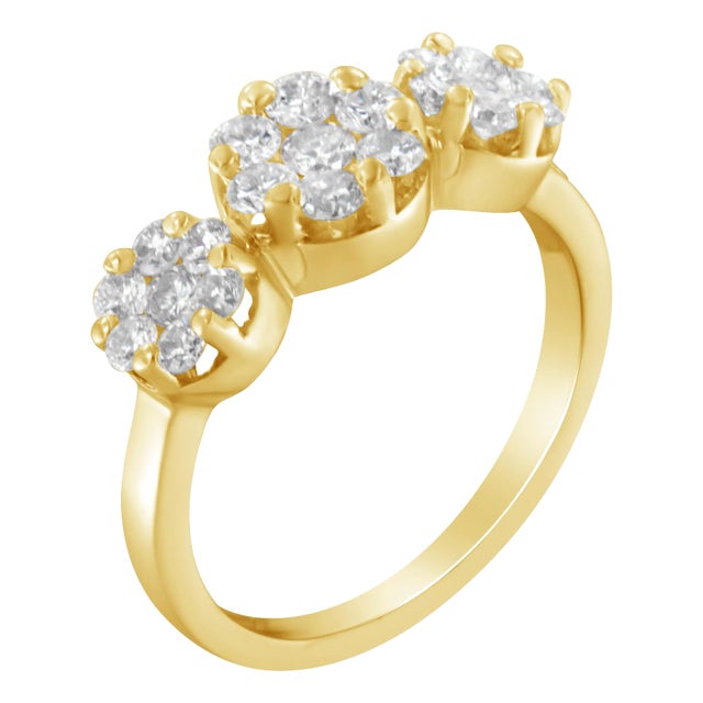 14K Yellow Gold 1-1/4 Cttw Brilliant Cut Diamond Three Round Floral Clusters Engagement or Fashion Ring (H-I Color, SI2-I1 Clarity) - Size 7 For Sale