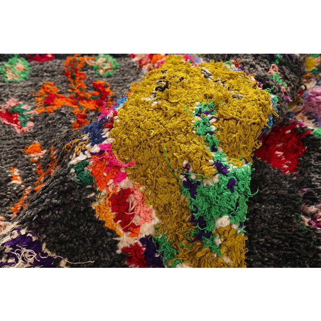 Vintage Azilal Moroccan Rug, 04'10 X 07'08 For Sale In Dallas - Image 6 of 10