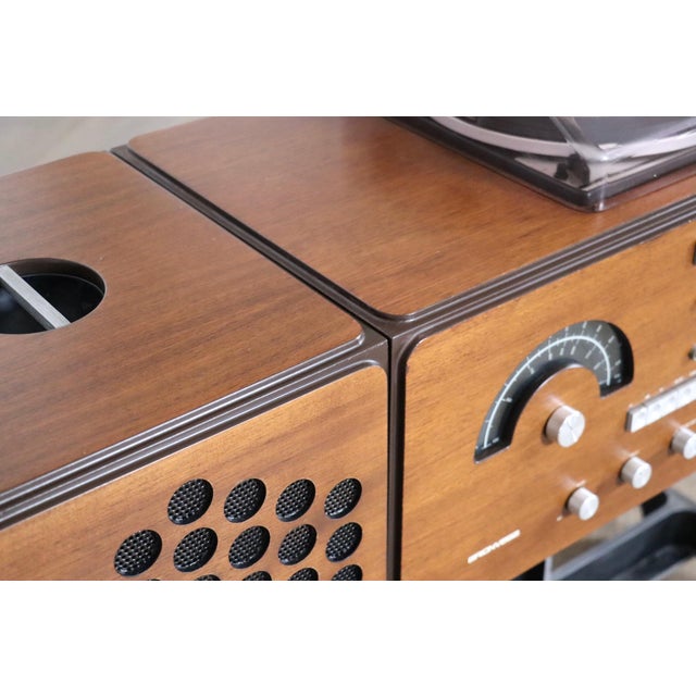 Wood Brionvega RR126 Radio by Achille and Pier Giacomo Castiglioni, 1969 For Sale - Image 7 of 10