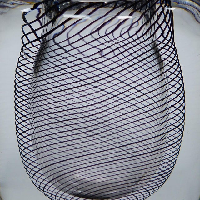 Glass Vintage Art Glass Vase by Vicke Lindstrand for Kosta 1950s For Sale - Image 7 of 9