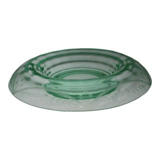 Early 20th Century Large Uranium Depression Glass Pale Green Round Etched Waterfall Console Bowl For Sale