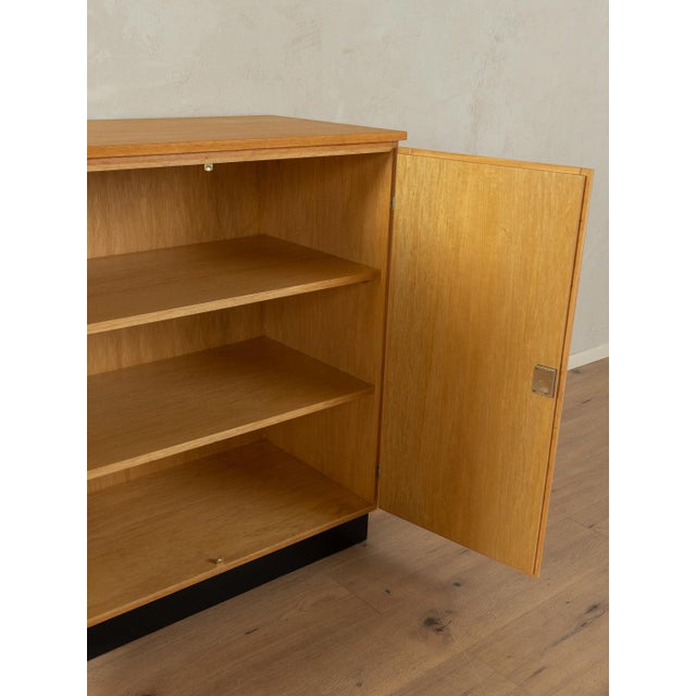 1960s Vintage Two-Toned Dresser, 1960s For Sale - Image 5 of 6