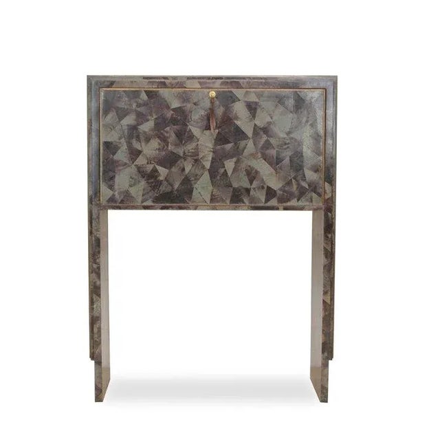 Contemporary Vintage R & Y Augousti Tessellated Pen Shell With Brass Inlay Bar Server or High Cabinet For Sale - Image 3 of 12