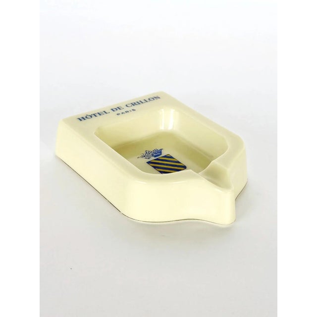 Mid-Century Modern 1970s Hôtel De Crillon Opalex Milk Glass Ashtray, Paris For Sale - Image 3 of 5