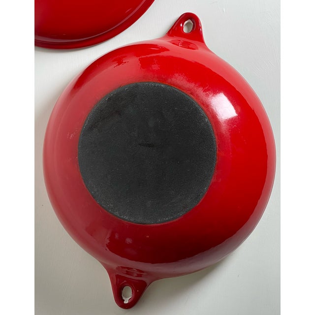 1960s 1960s French Mid Century Modern Enameled Cast Iron Braiser For Sale - Image 5 of 6