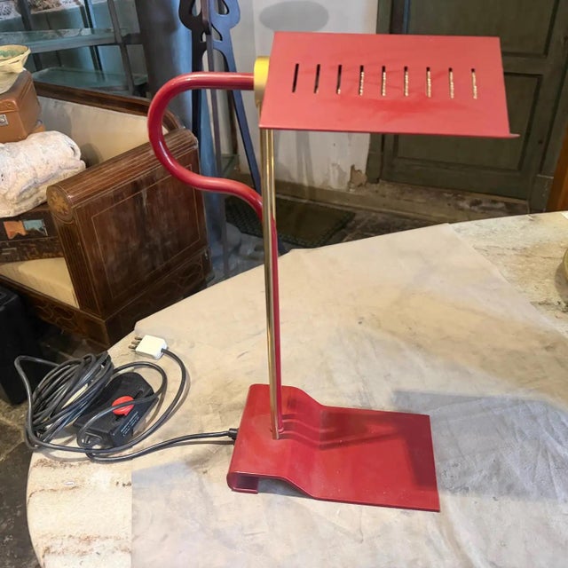 Reggiani 1980s Mid-Century Modern Brass and Metal Desk Lamp by Goffredo Reggiani For Sale - Image 4 of 13