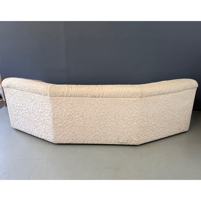 1980s Pair of Mid-Century Modern Curved Sofas With Sculptural Arms by Carsons For Sale In Philadelphia - Image 6 of 10