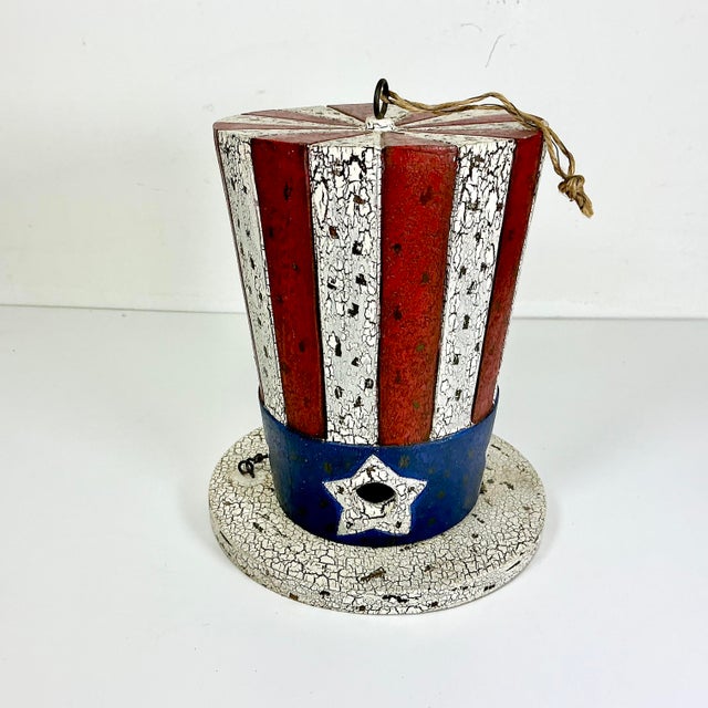 1980s Vintage Boho Chic Americana Arts & Crafts Uncle Sam Hat Bird House Holiday Accent - 4th of July For Sale - Image 4 of 10
