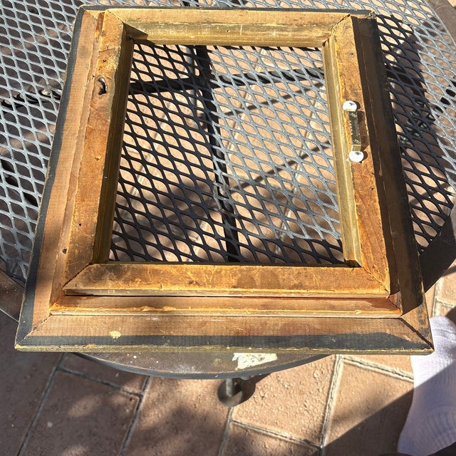 Late 19th Century Antique Ornate Gilt Gesso & Wood FrameDescriptionA striking Late Victorian or early Edwardian era...