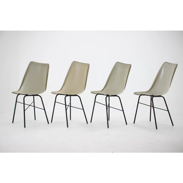 1960s Mid-Century Fiberglass Dining Chairs, Czechoslovakia, 1960s, Set of 4 For Sale - Image 5 of 8