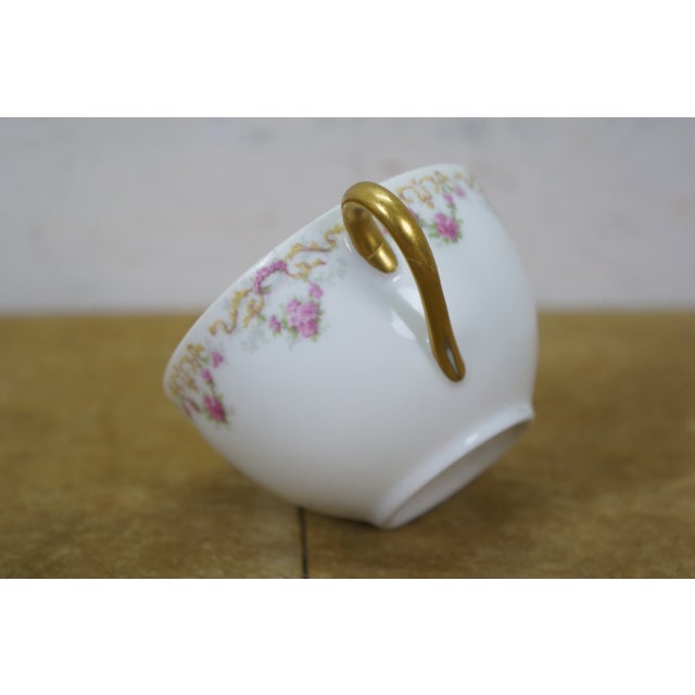 Limoges, France Mid 20th Century 89pc Antique French Limoges T&v Tressemaines Vogt Pink Rose Dinnerware Set For Sale - Image 4 of 17