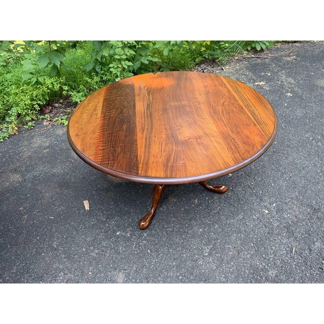 Vintage Georgian Style Pedestal Base Center Table by Baker For Sale - Image 13 of 13