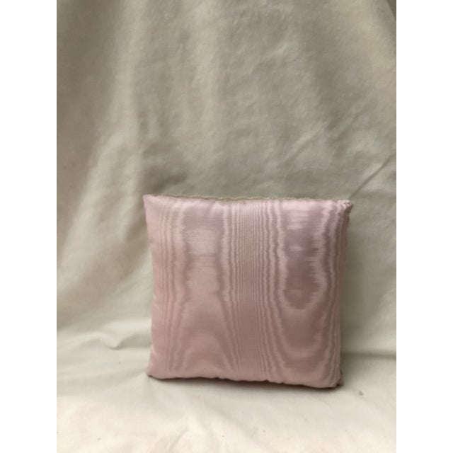 Traditional 1950s Boudoir Pillow With Intricate Bobbin Lace Detailing Over a Pink Satin Base For Sale - Image 3 of 4