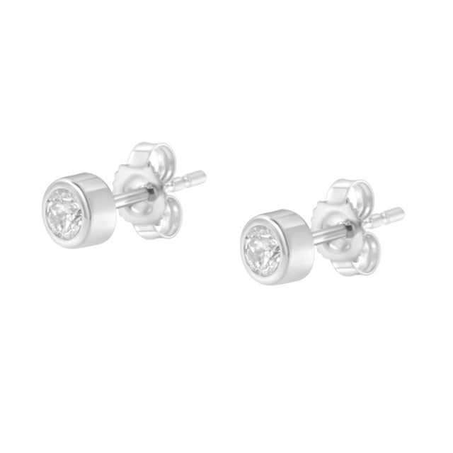 Haus of Brilliance 10K White Gold 1/5 Cttw Round Brilliant-Cut Near Colorless Diamond Bezel-Set Stud Earrings (H-I Color, I1-I2 Clarity) - 2 Pieces For Sale - Image 4 of 6