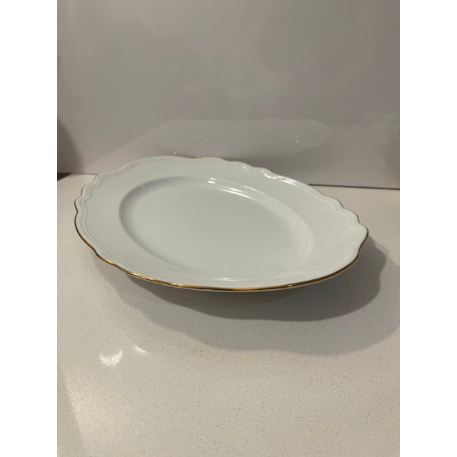 Mikasa Fine China Gold Coin Serving Platter, Made in Japan. Description: All White, Embossed Line On Edge Pattern: Gold...