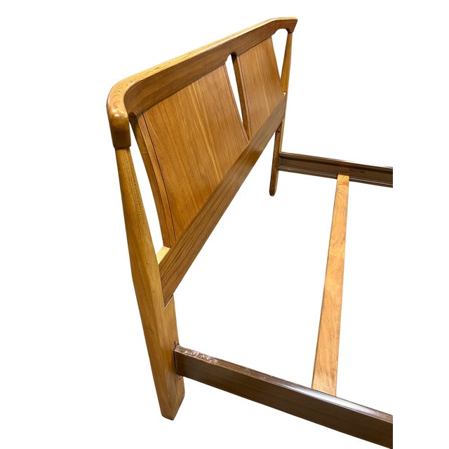Vintage Mid Century Modern Kent Coffey "Perspecta" Walnut Headboard, Footboard, Full Bed Frame For Sale - Image 9 of 18
